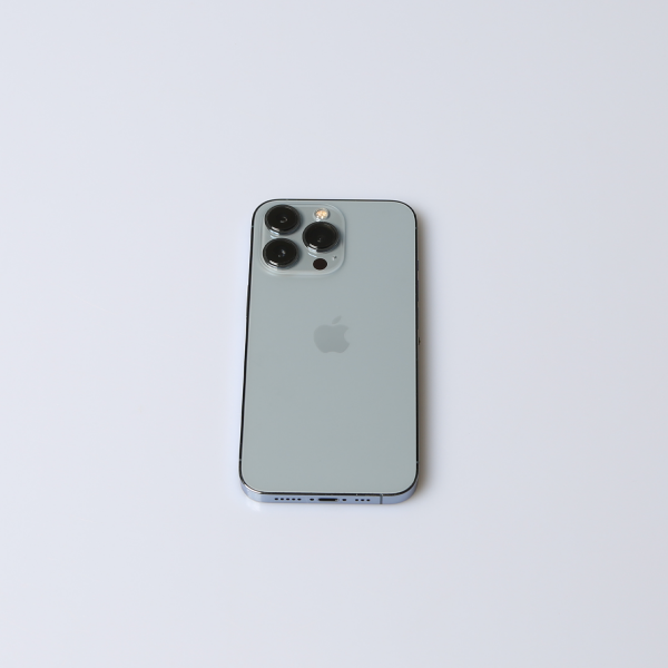 Komplettes Gehäuse für iPhone 13 Pro A2638 in Sierrablau Grade B Front