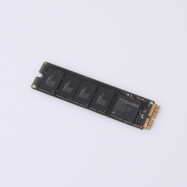 128GB Toshiba SSD Festplatte für MacBook Air und MacBook Pro Retina Front