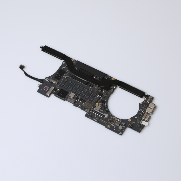Logicboard 2,8 GHz i7 16GB Ram für MacBook Pro 15 Zoll Retina A1398 2013 - 2014 Front                   
